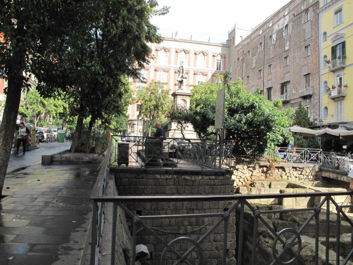 I Dioscuri Bed & Breakfast Napoli Dış mekan fotoğraf