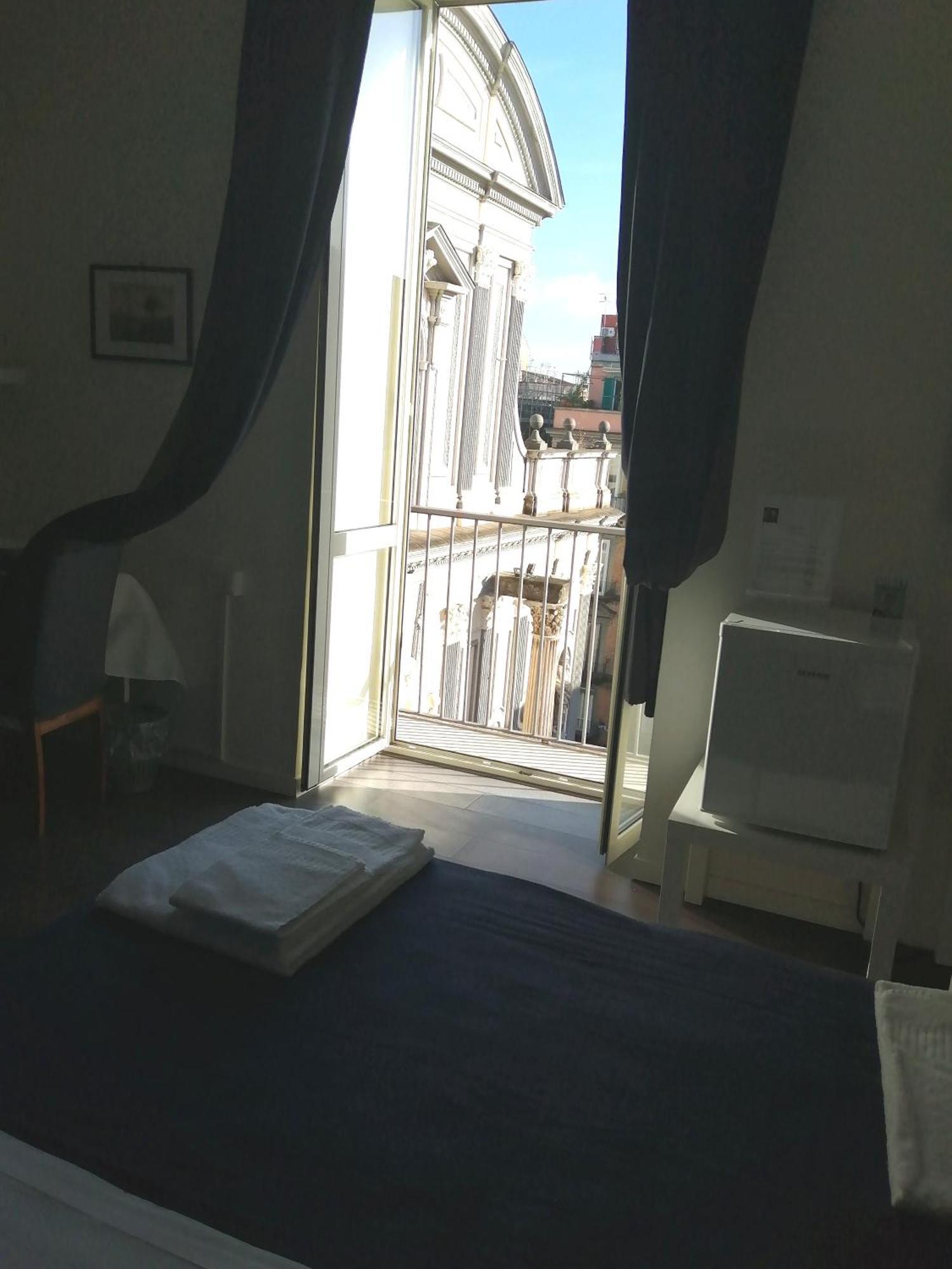 I Dioscuri Bed & Breakfast Napoli Dış mekan fotoğraf