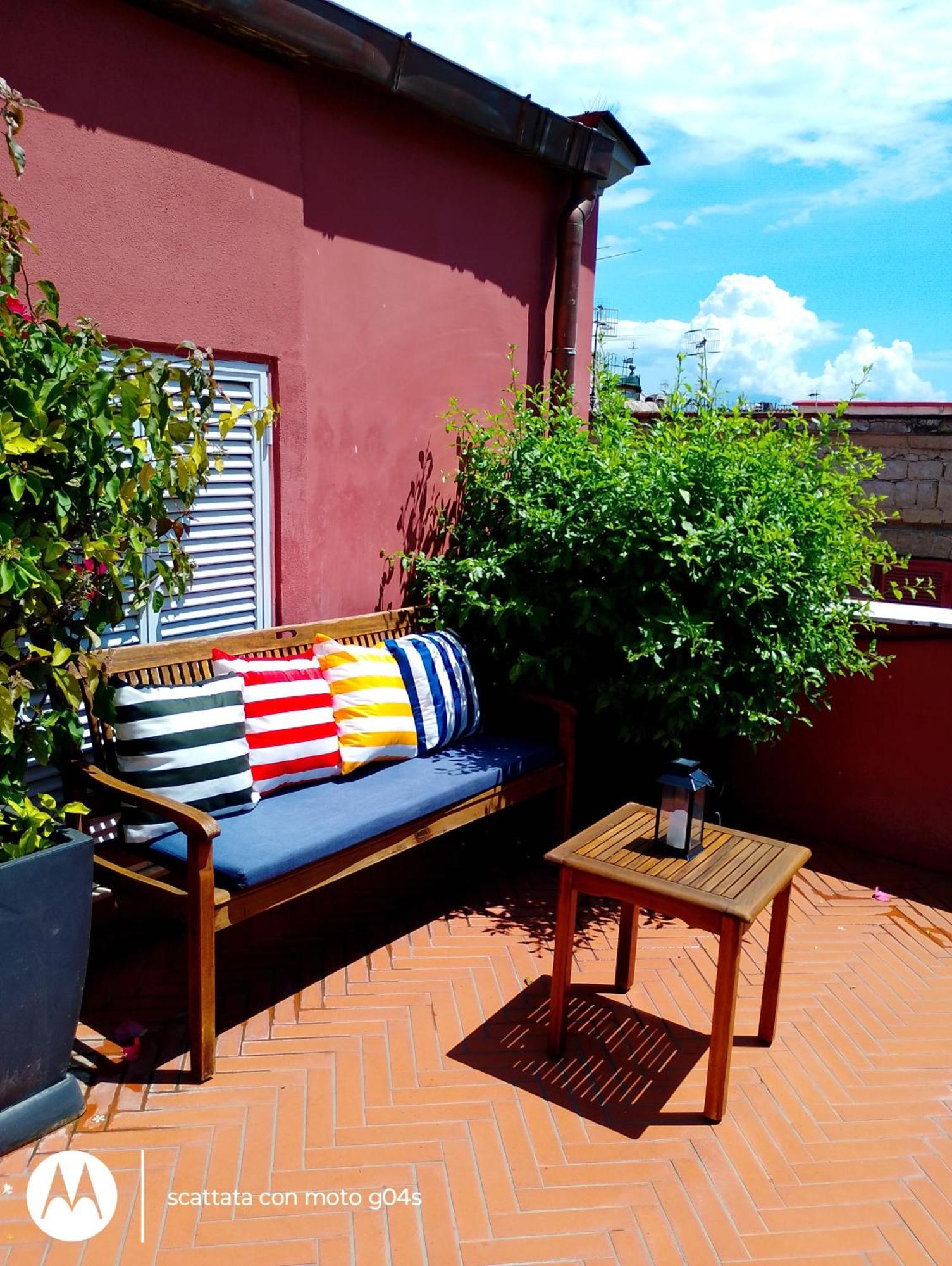 I Dioscuri Bed & Breakfast Napoli Dış mekan fotoğraf
